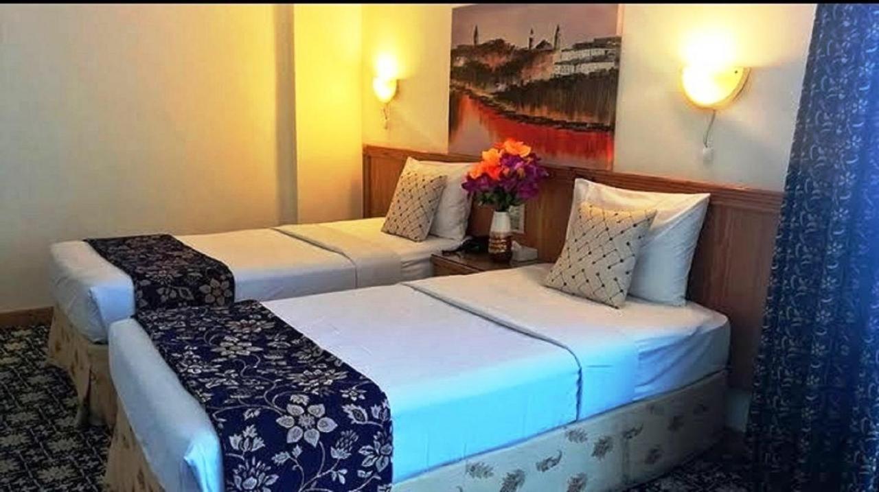 Phoenicia Tower And 4* Manama