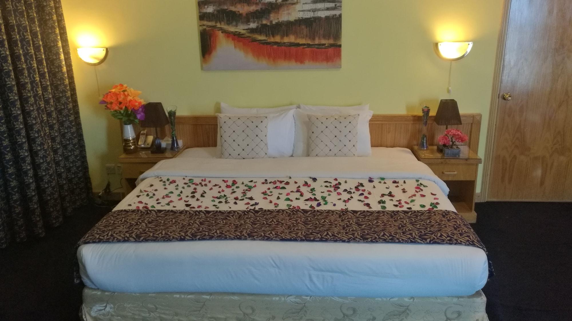 Phoenicia Tower And 4* Manama